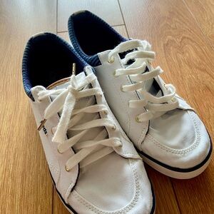 White Canvas Sneakers with Navy Trim